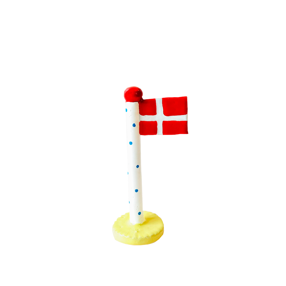 Polkadotflag med lysegul fod m. rød knop - H14-18 cm.